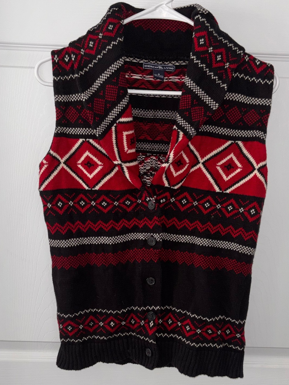 American Living Ralph Lauren Cotton Red & Black Patterned  Sweater Vest